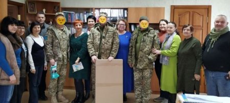 Співробітники Кременчуцький центр професійного розвитку педагогічних працівників зібрали допомогу для ЗСУ