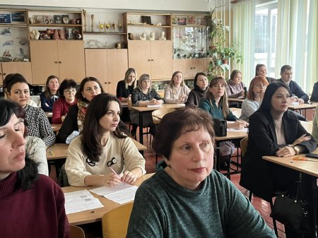 Виховна робота в умовах війни: важливі аспекти